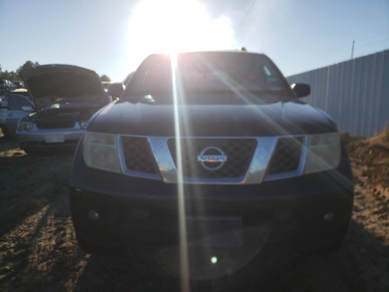 Photo 9 from auction – 2006 NISSAN PATHFINDER with VIN 5N1AR18UX6C680614