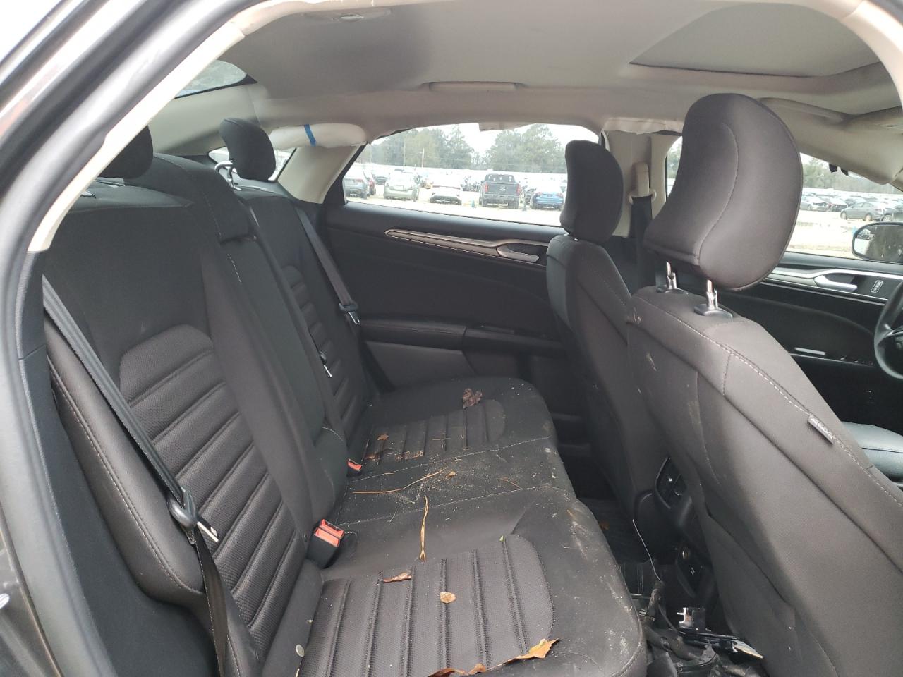Photo 6 from auction – 2017 FORD FUSION SE with VIN 3FA6P0LU3HR251214