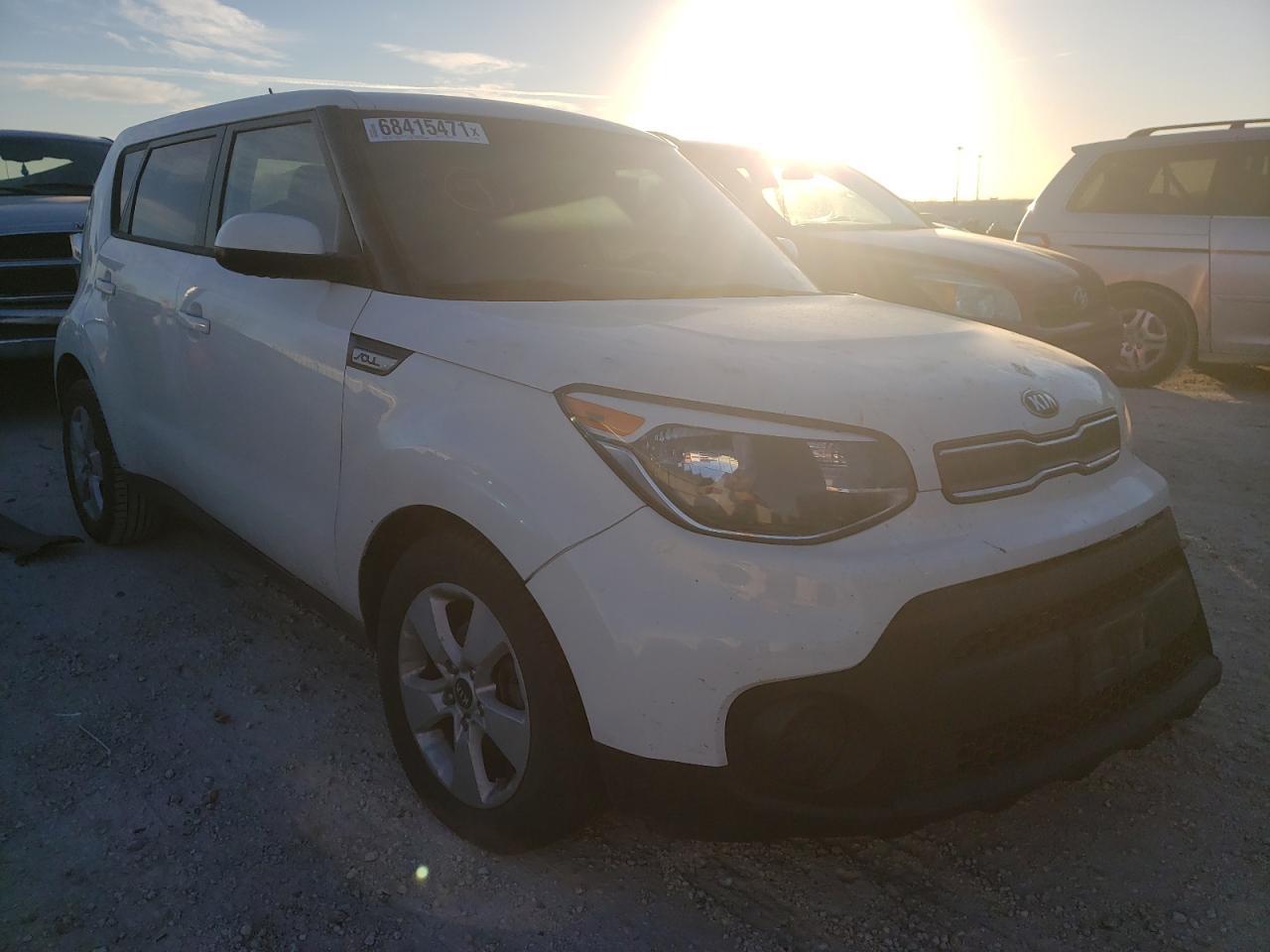 KIA SOUL 2018 with VIN KNDJN2A2XJ7595224 - Photo from auction