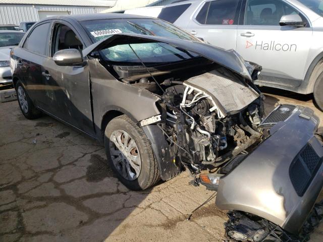 KIA FORTE EX 2010 z numerem VIN KNAFU4A25A5809579 - Zdjęcie z aukcji