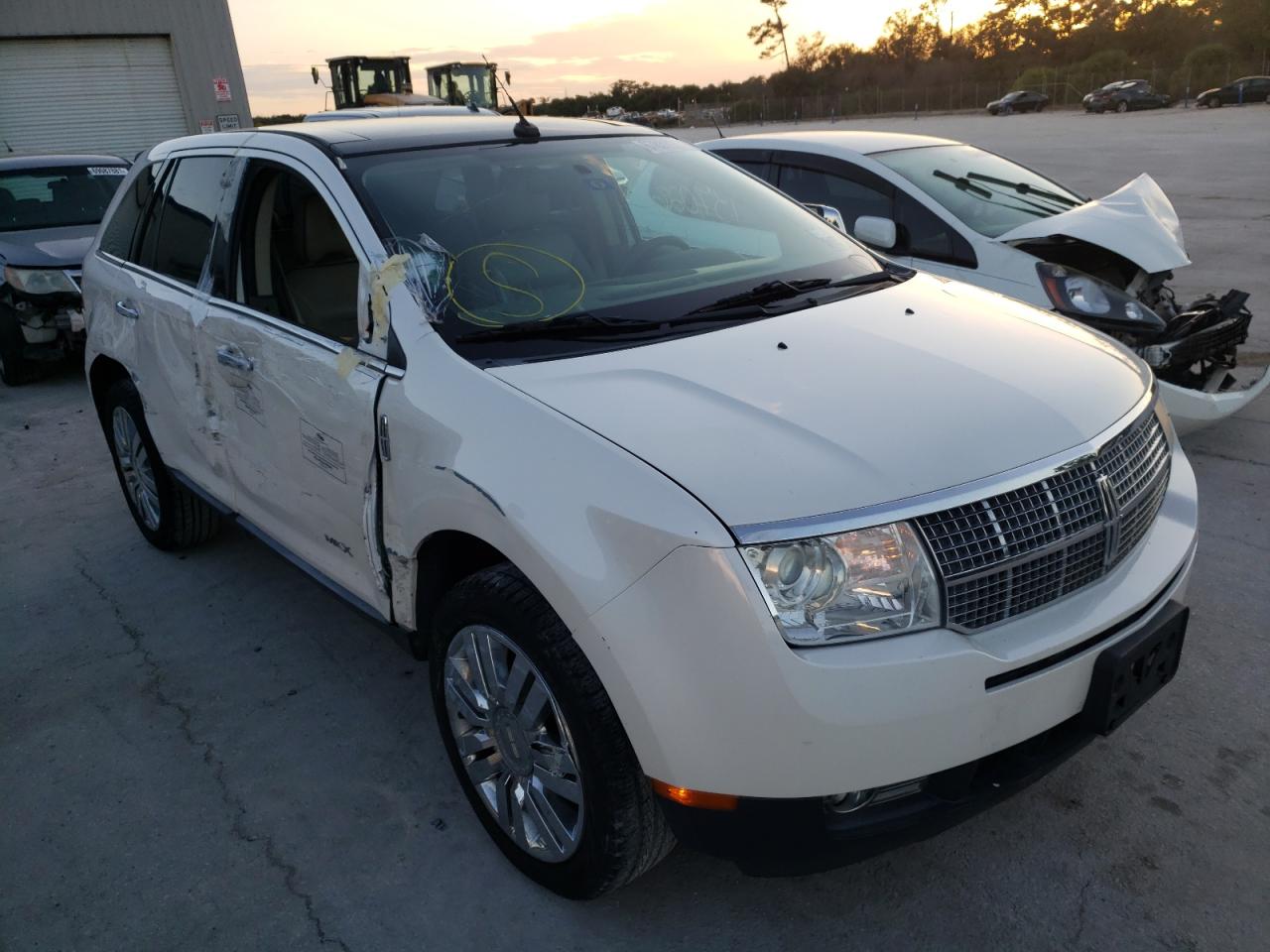 LINCOLN MKX 2010 z numerem VIN 2LMDJ8JC5ABJ27686 - Zdjęcie z aukcji