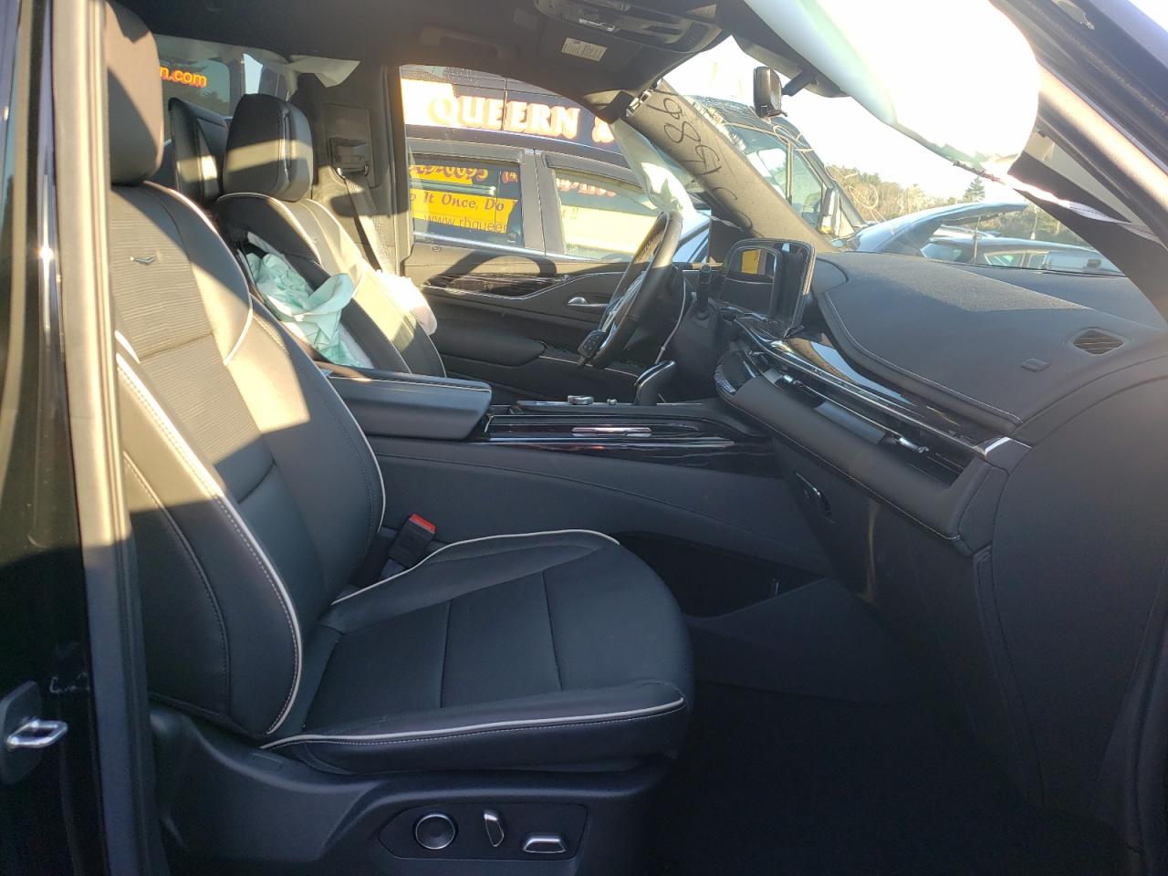 Photo 5 from auction – 2021 CADILLAC ESCALADE S with VIN 1GYS4FKL6MR259062