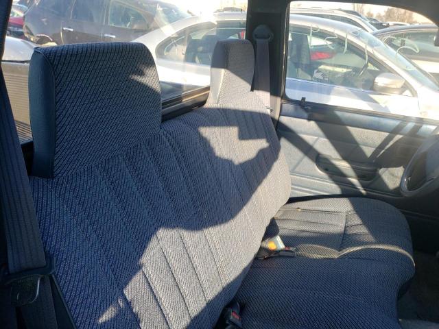 Photo 5 from auction – 1992 TOYOTA PICKUP 1/2 with VIN 4TARN81A9NZ047900