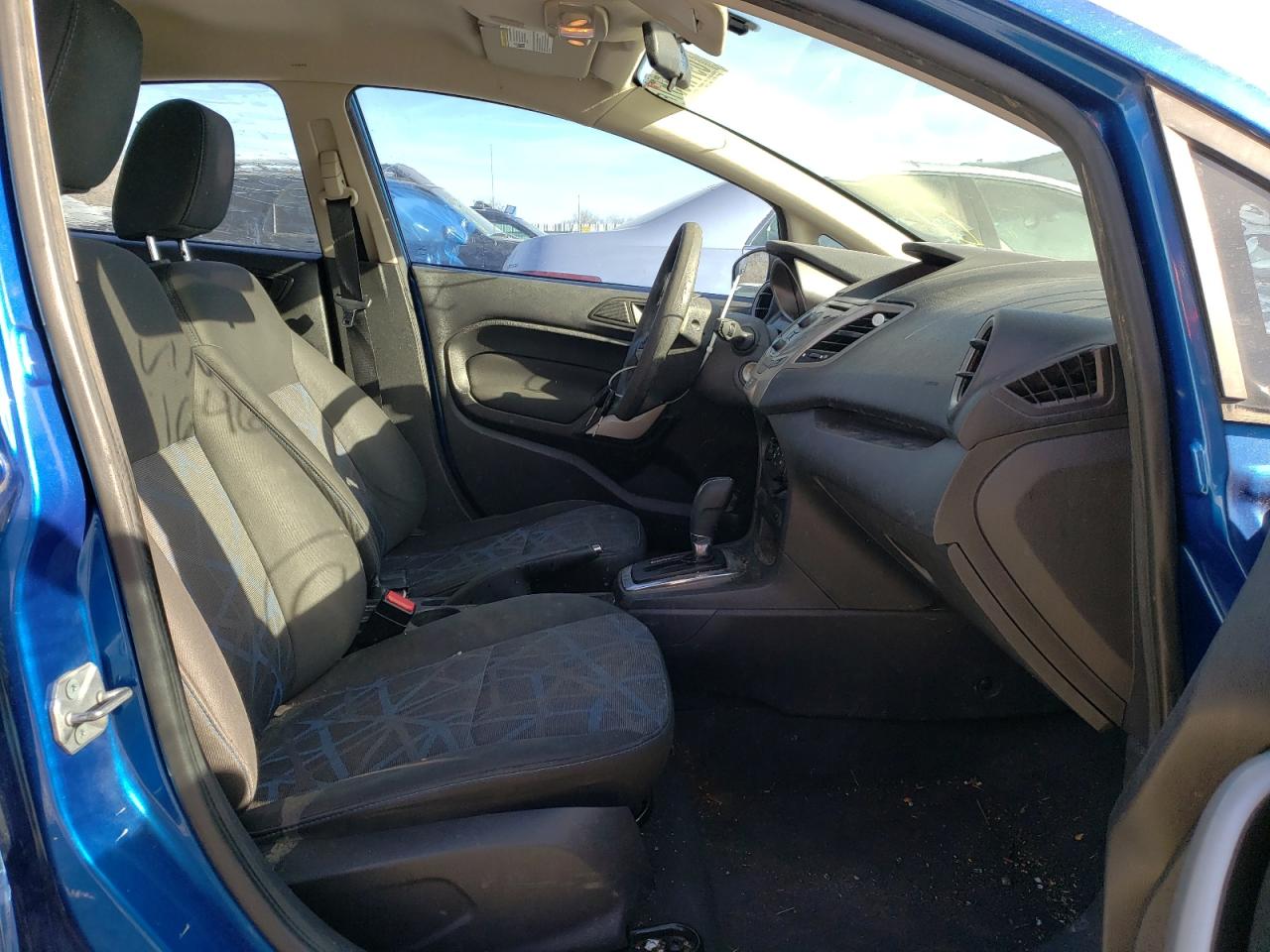 Photo 5 from auction – 2011 FORD FIESTA SE with VIN 3FADP4EJ1BM164692