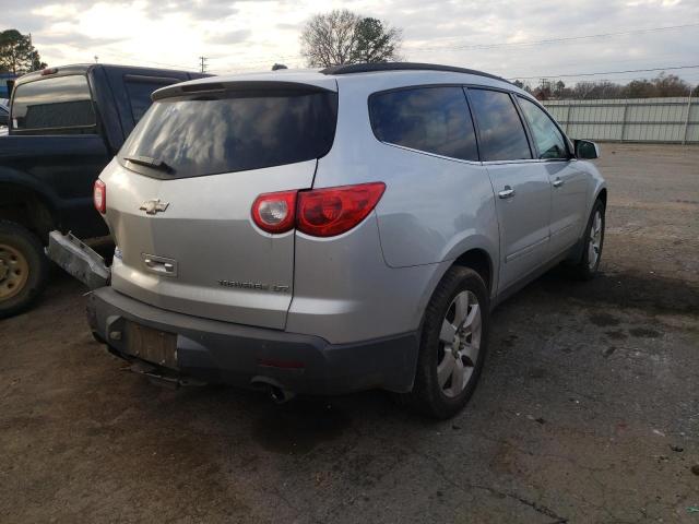 Photo 4 from auction – 2012 CHEVROLET TRAVERSE L with VIN 1GNKRLED7CJ286219