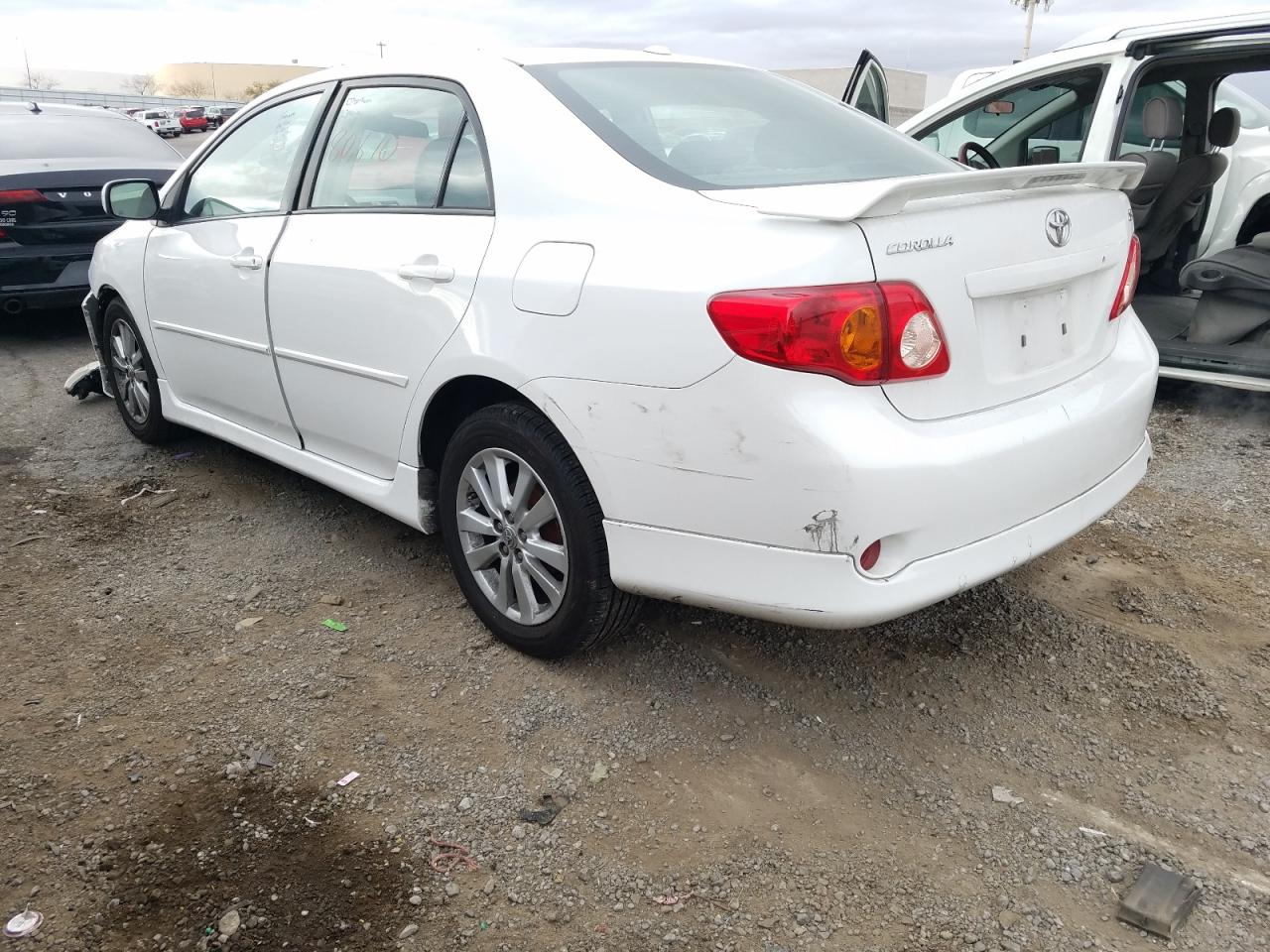Photo 3 from auction – 2010 TOYOTA COROLLA BA with VIN 1NXBU4EE8AZ276618