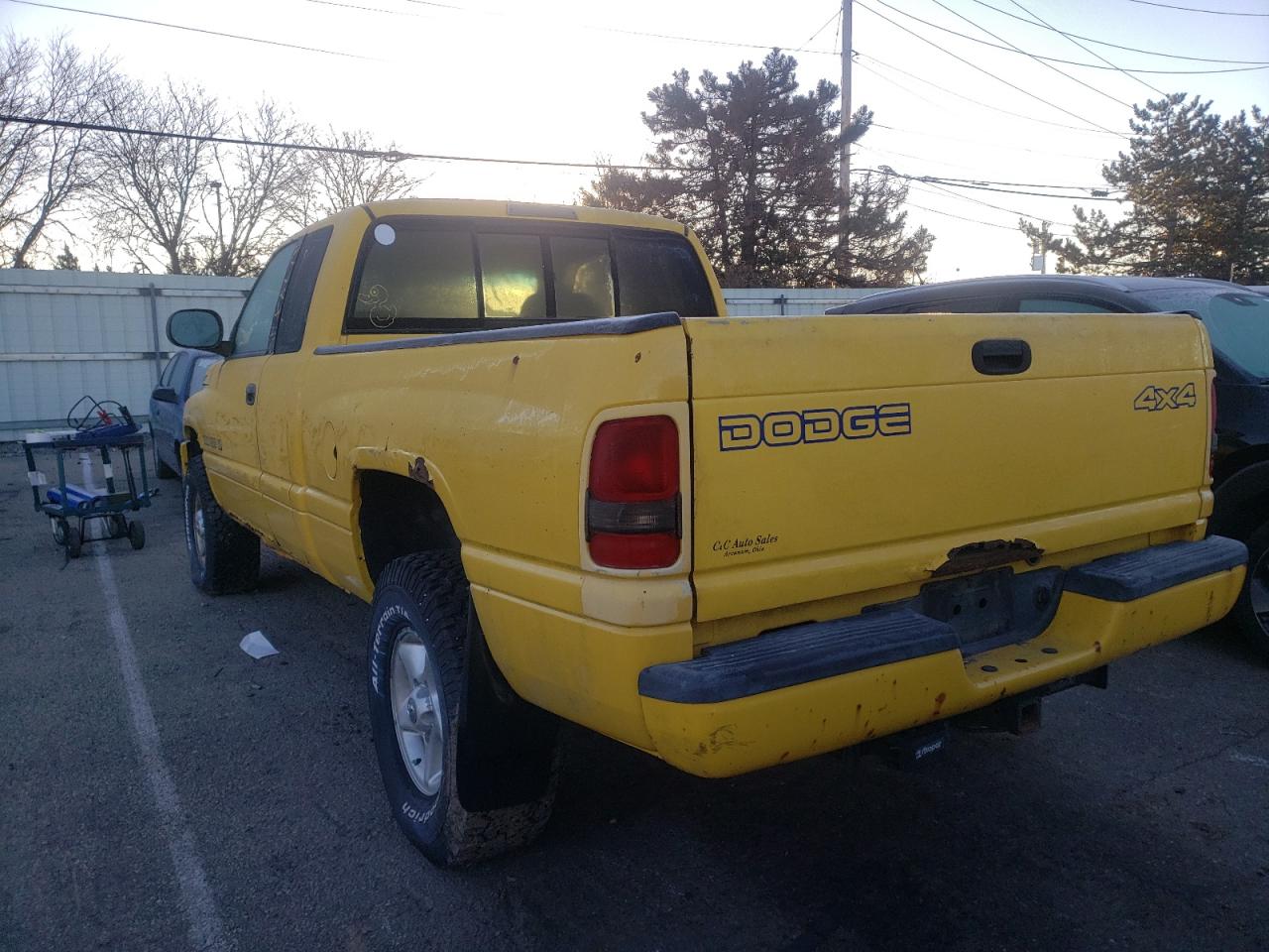 Photo 3 from auction – 2000 DODGE RAM 1500 with VIN 1B7HF13Z6YJ129335