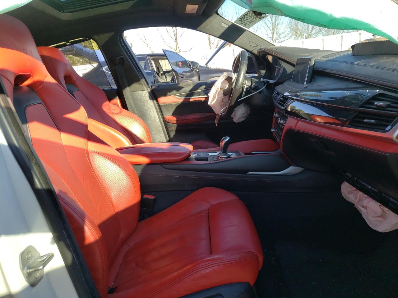 Photo 5 from auction – 2015 BMW X6 M with VIN 5YMKW8C57F0R42902