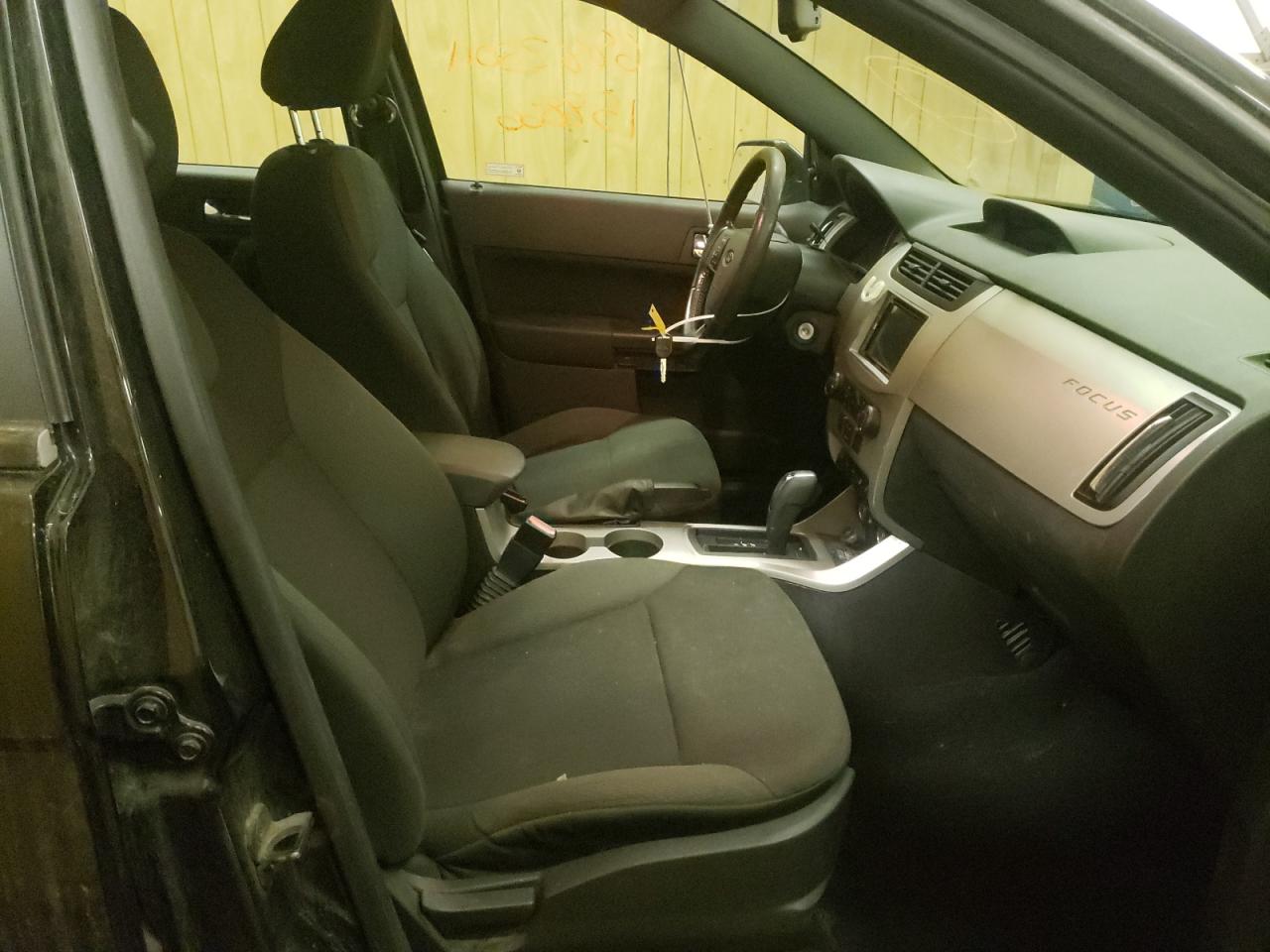 Photo 5 from auction – 2008 FORD FOCUS SE with VIN 1FAHP35N28W228844