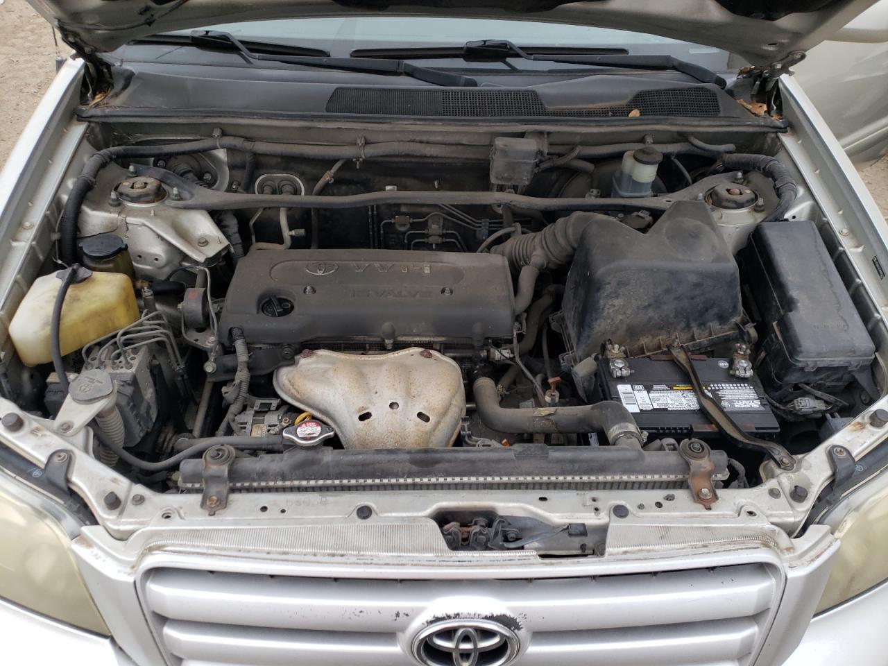 Photo 7 from auction – 2004 TOYOTA HIGHLANDER with VIN JTEDD21A740085316