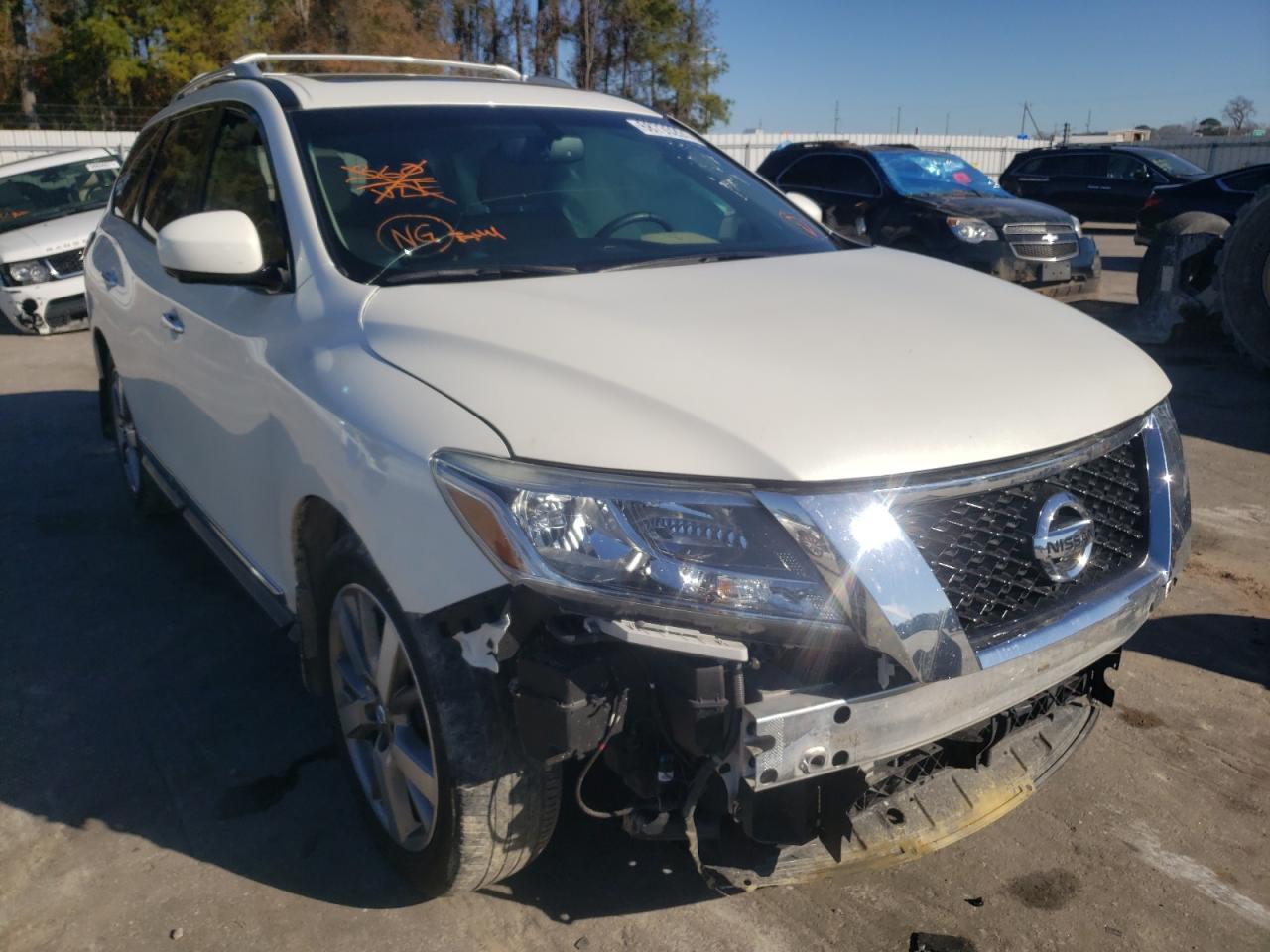 NISSAN PATHFINDER 2016 with VIN 5N1AR2MN0GC610948 - Photo from auction