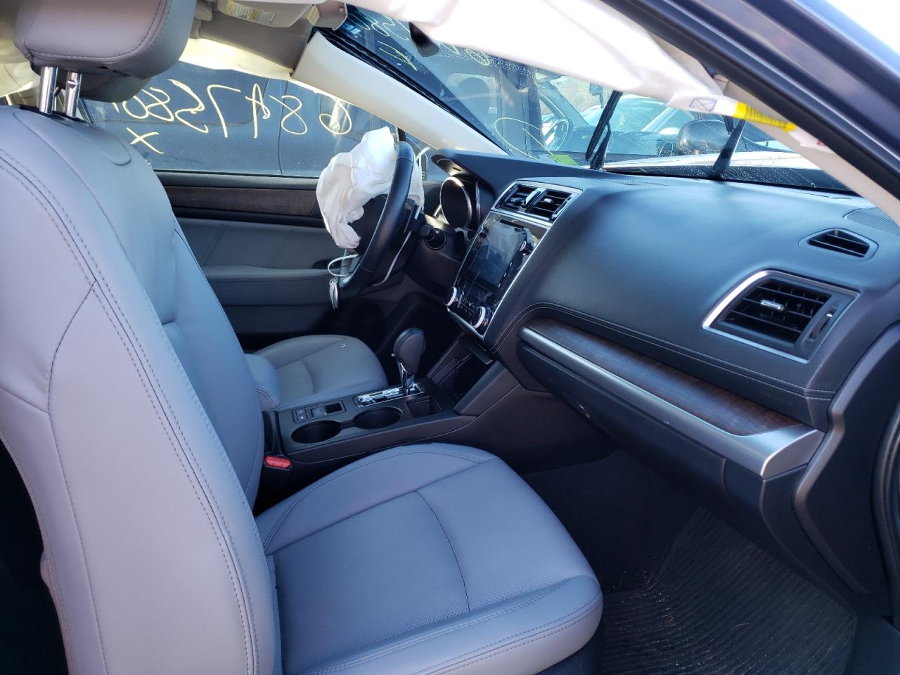 Photo 5 from auction – 2018 SUBARU OUTBACK 2. with VIN 4S4BSAKC4J3227722