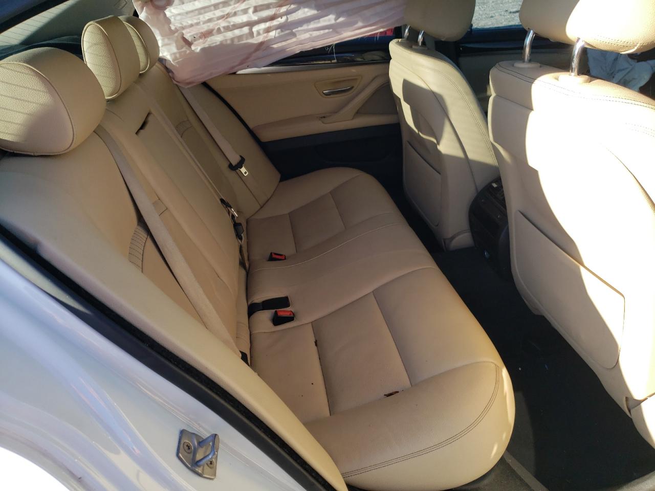 Photo 6 from auction – 2016 BMW 535 XI with VIN WBA5B3C50GG254993