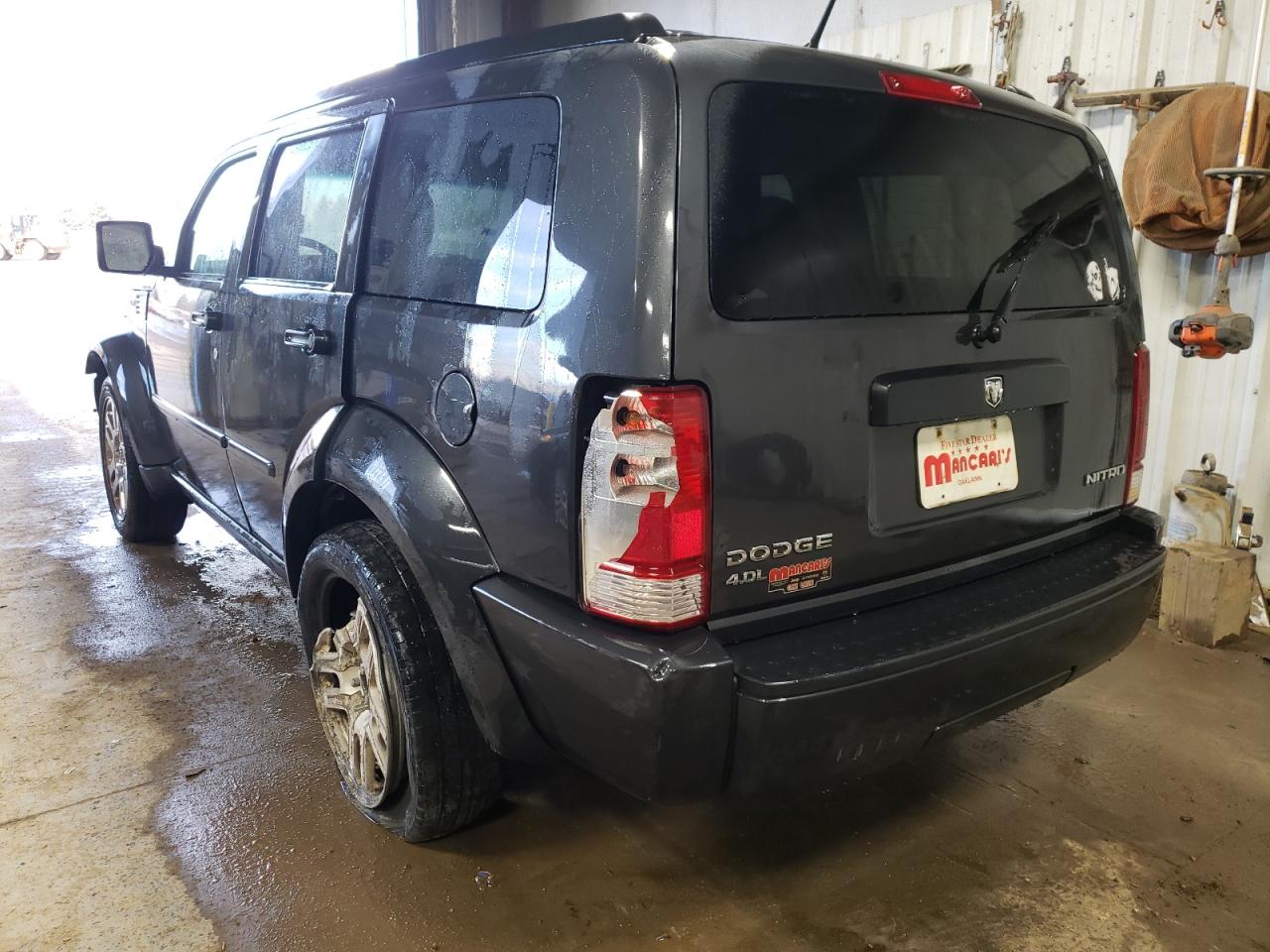 Photo 3 from auction – 2011 DODGE NITRO HEAT with VIN 1D4PT4GX8BW500667