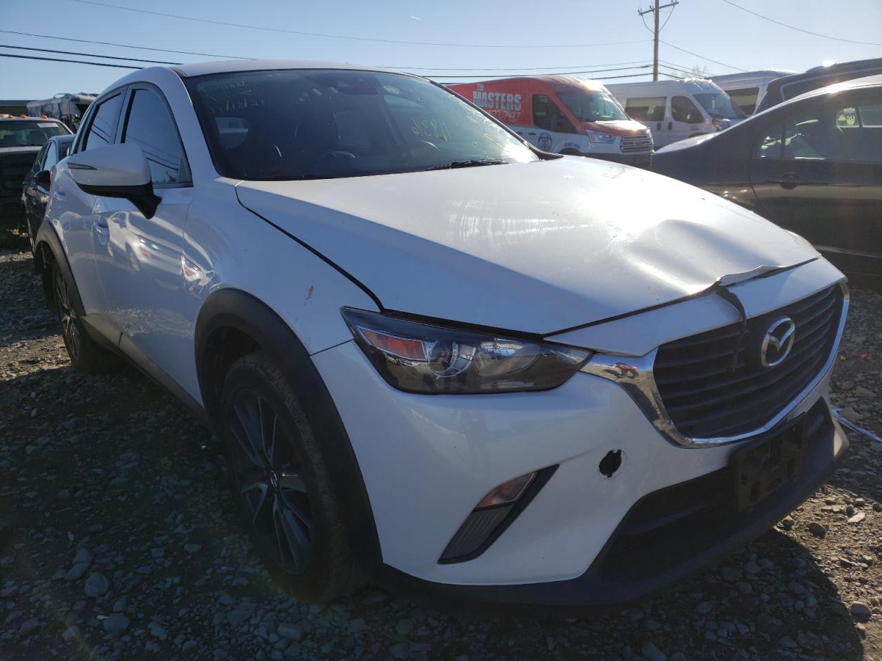 MAZDA CX-3 TOURI 2018 z numerem VIN JM1DKFC70J1306599 - Zdjęcie z aukcji