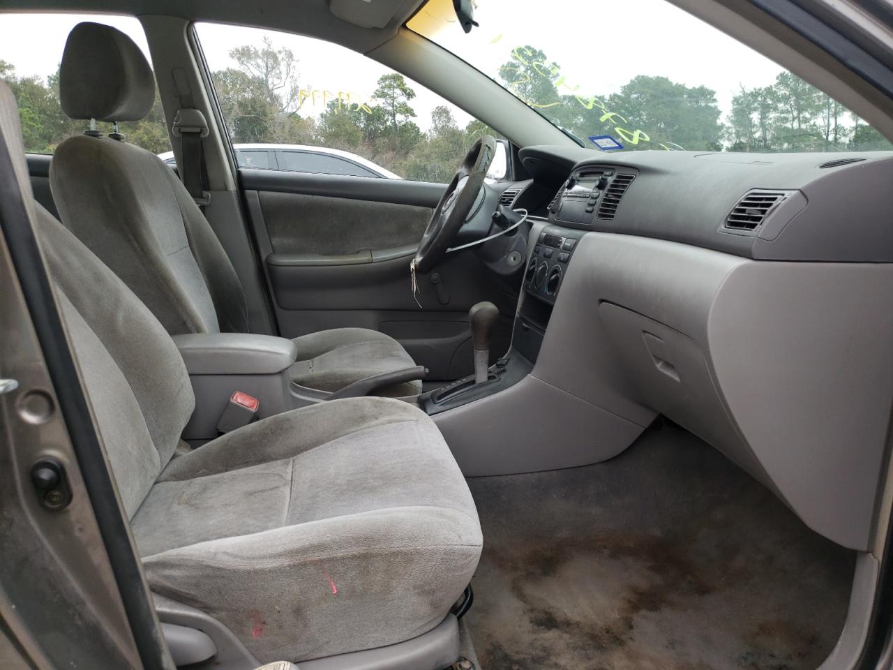 Photo 5 from auction – 2004 TOYOTA COROLLA CE with VIN 1NXBR32E64Z220763