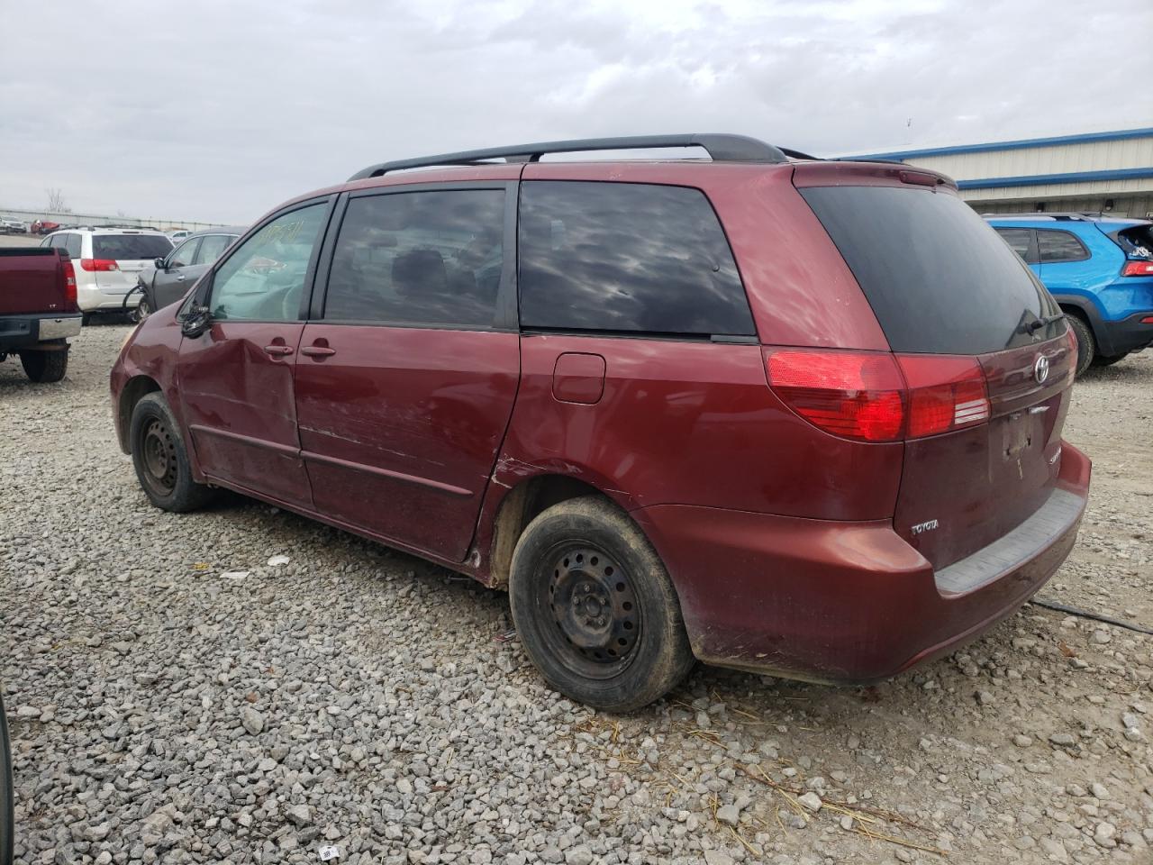 Photo 3 from auction – 2005 TOYOTA SIENNA CE with VIN 5TDZA23C95S289177