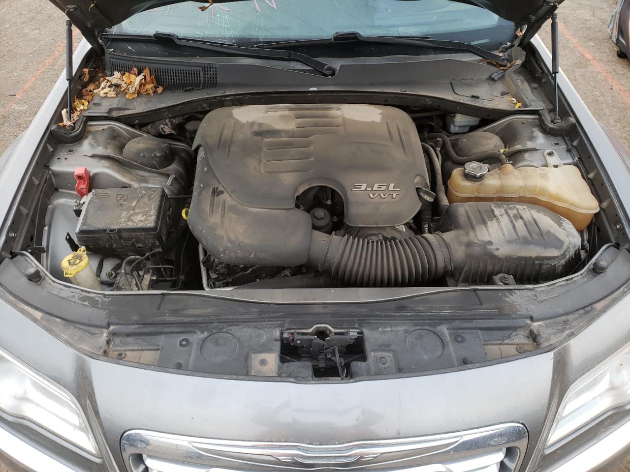 Photo 7 from auction – 2012 CHRYSLER 300 LIMITE with VIN 2C3CCACG3CH138977