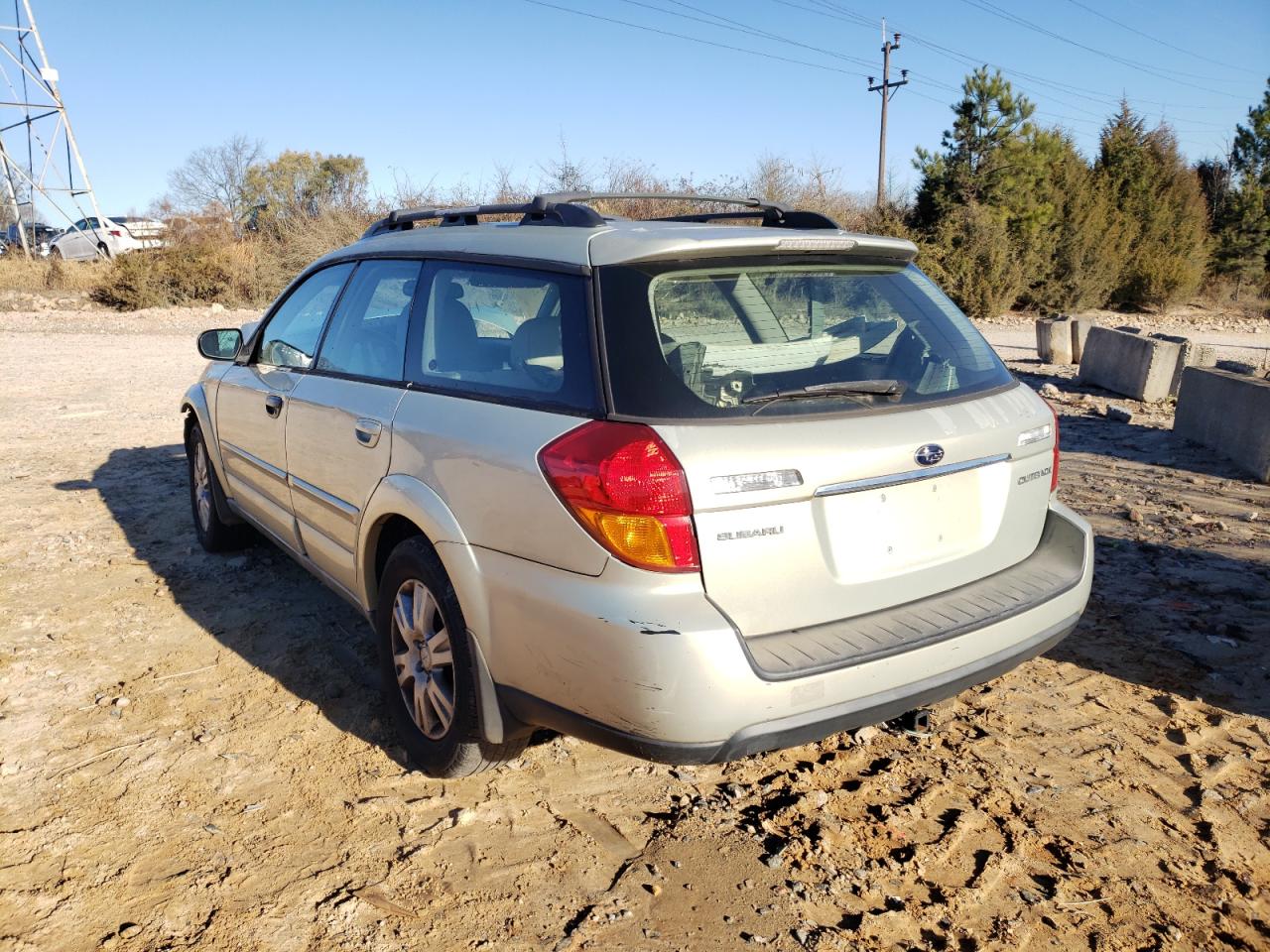Photo 3 from auction – 2005 SUBARU LEGACY OUT with VIN 4S4BP62C257386431