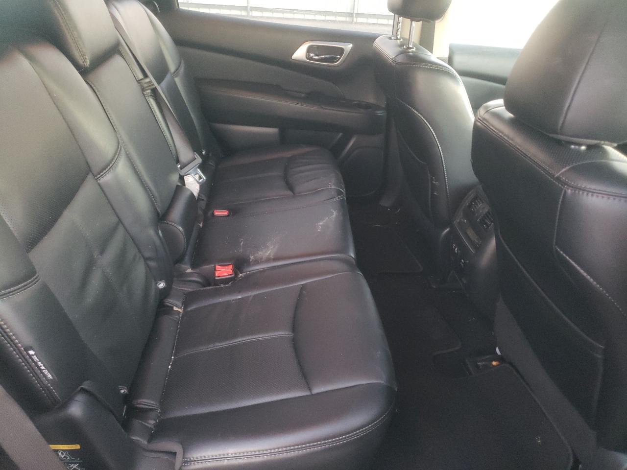 Photo 6 from auction – 2019 NISSAN PATHFINDER with VIN 5N1DR2MM9KC641676