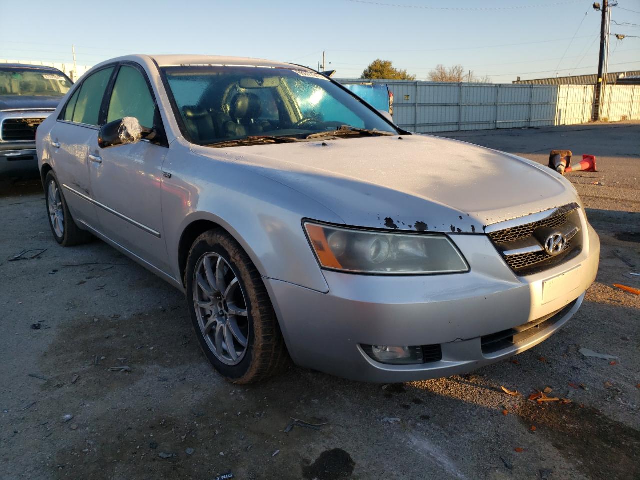 HYUNDAI SONATA SE 2007 with VIN 5NPEU46F57H259867 - Photo from auction