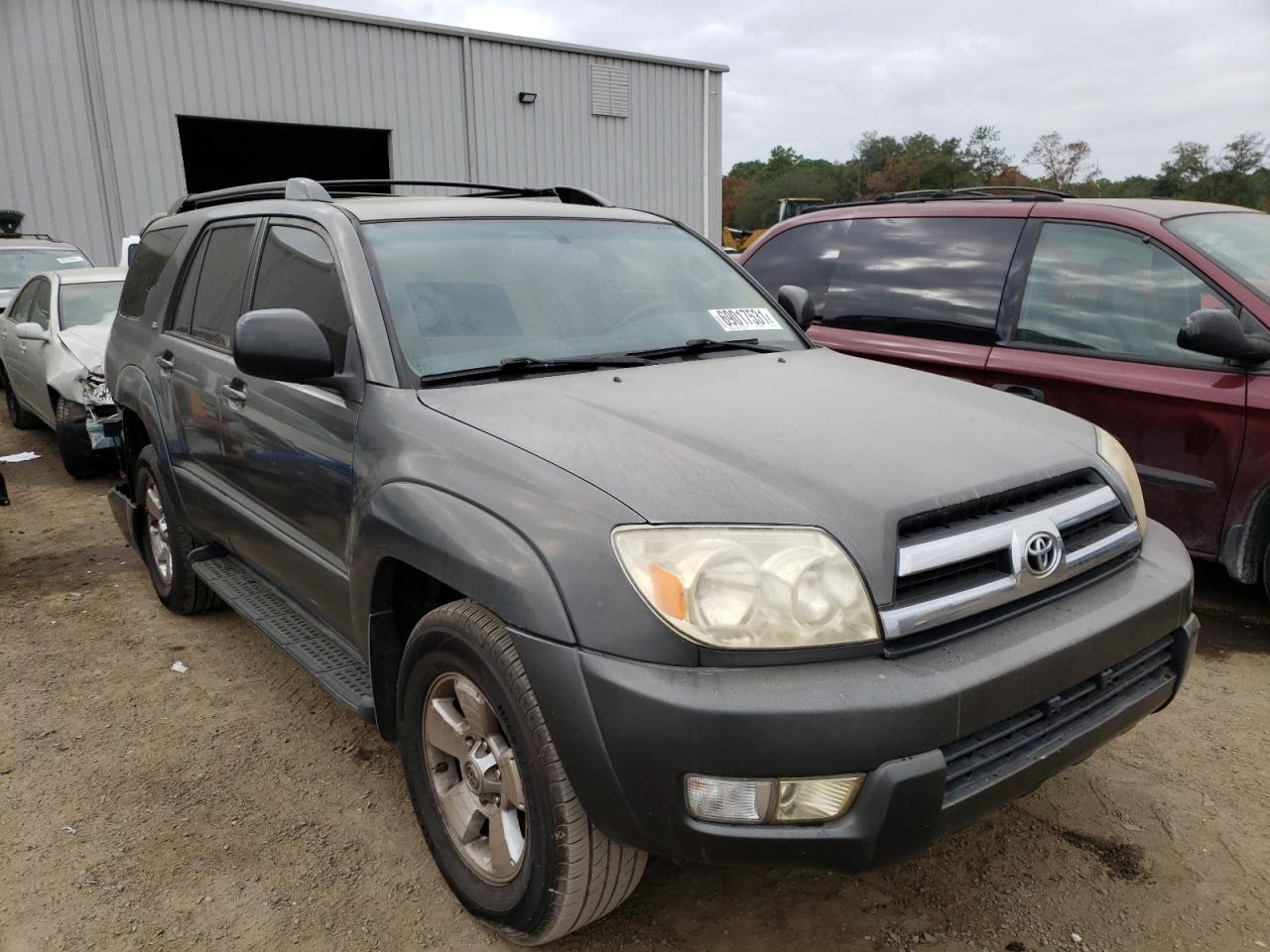TOYOTA 4RUNNER SR 2005 with VIN JTEZU14R150048118 - Photo from auction