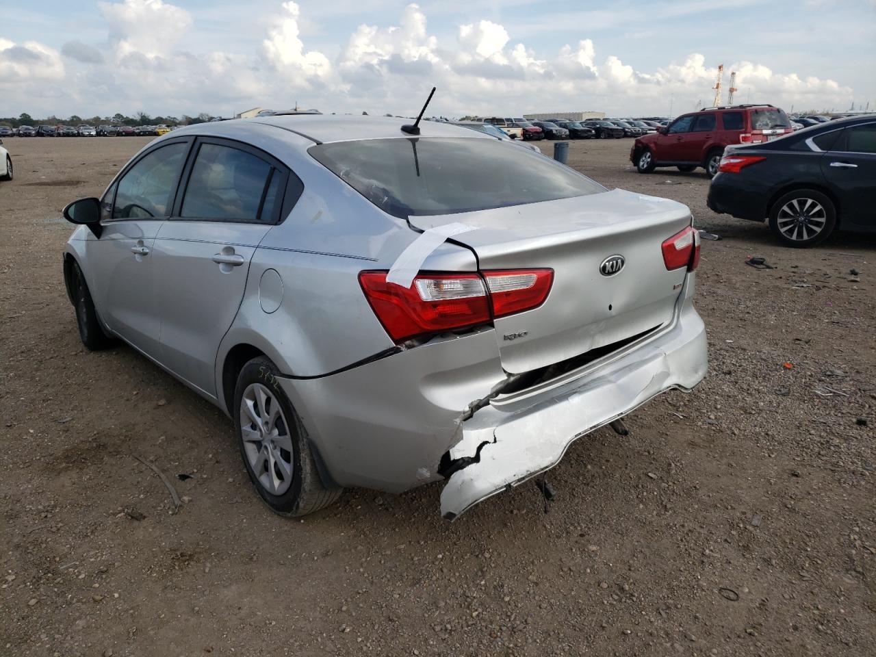 Photo 3 from auction – 2013 KIA RIO LX with VIN KNADM4A3XD6236550
