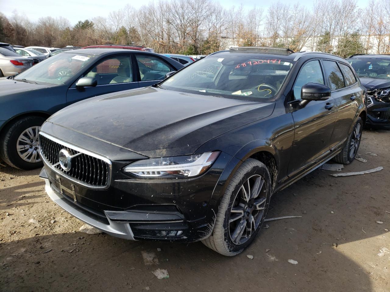 Photo 2 from auction – 2018 VOLVO V90 CROSS with VIN YV4A22NL2J1015539