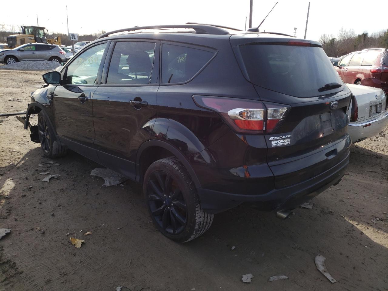 Photo 3 from auction – 2017 FORD ESCAPE SE with VIN 1FMCU9G98HUB22308