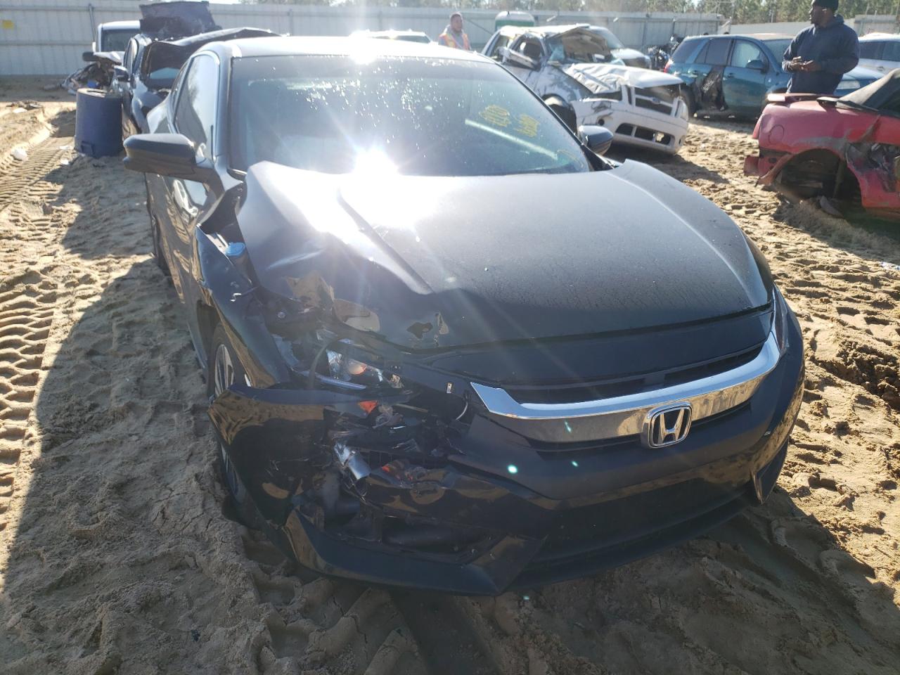 Zdjęcie 1 z aukcji – 2017 HONDA CIVIC z VIN 2HGFC3B72HH362059