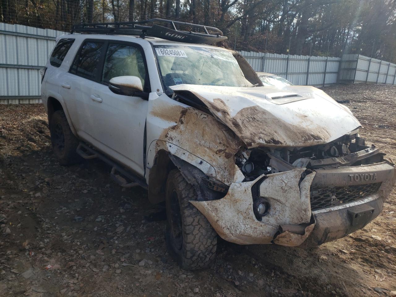 TOYOTA 4RUNNER SR 2016 with VIN JTEBU5JR1G5309282 - Photo from auction