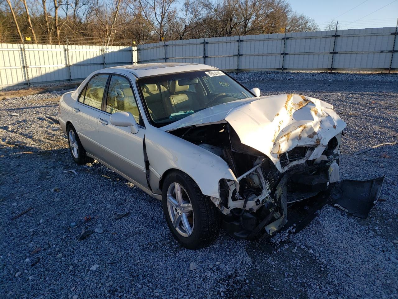 ACURA 3.5RL SE 1998 with VIN JH4KA9687WC013907 - Photo from auction