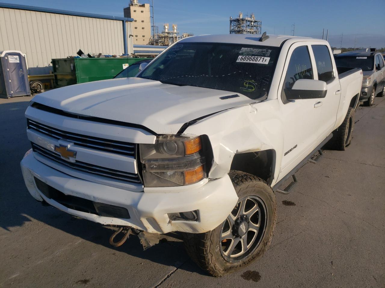 Photo 2 from auction – 2015 CHEVROLET SILVERADO with VIN 1GC1KVE85FF605132