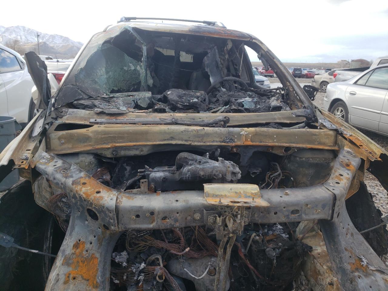 Photo 9 from auction – 2008 GMC ACADIA SLT with VIN 1GKEV33758J240527
