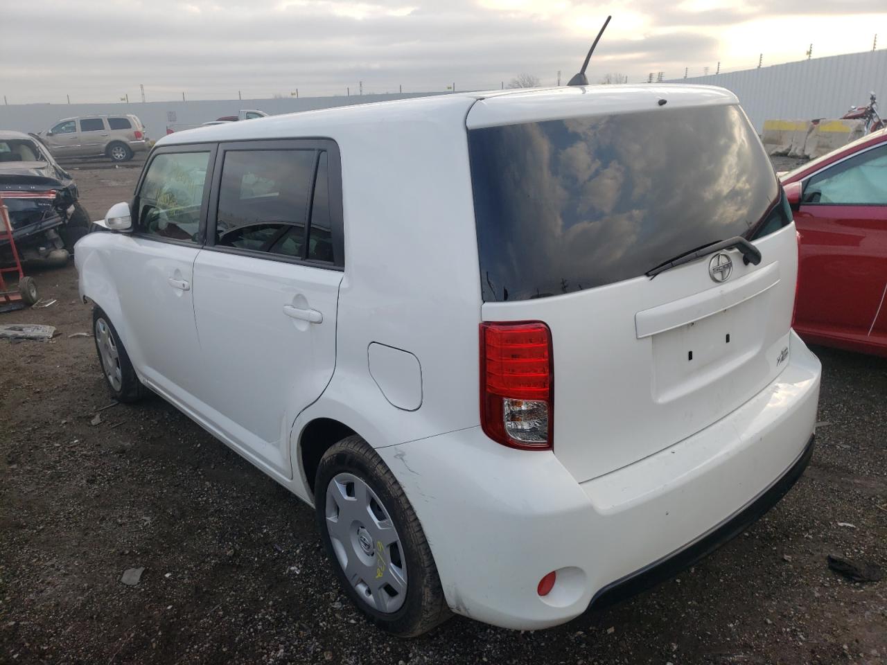 Photo 3 from auction – 2014 TOYOTA SCION XB with VIN JTLZE4FE5EJ060459
