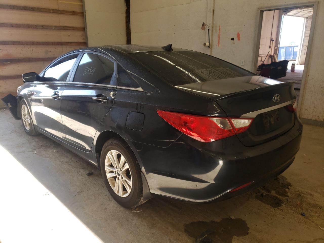 Photo 3 from auction – 2013 HYUNDAI SONATA GLS with VIN 5NPEB4AC9DH786227