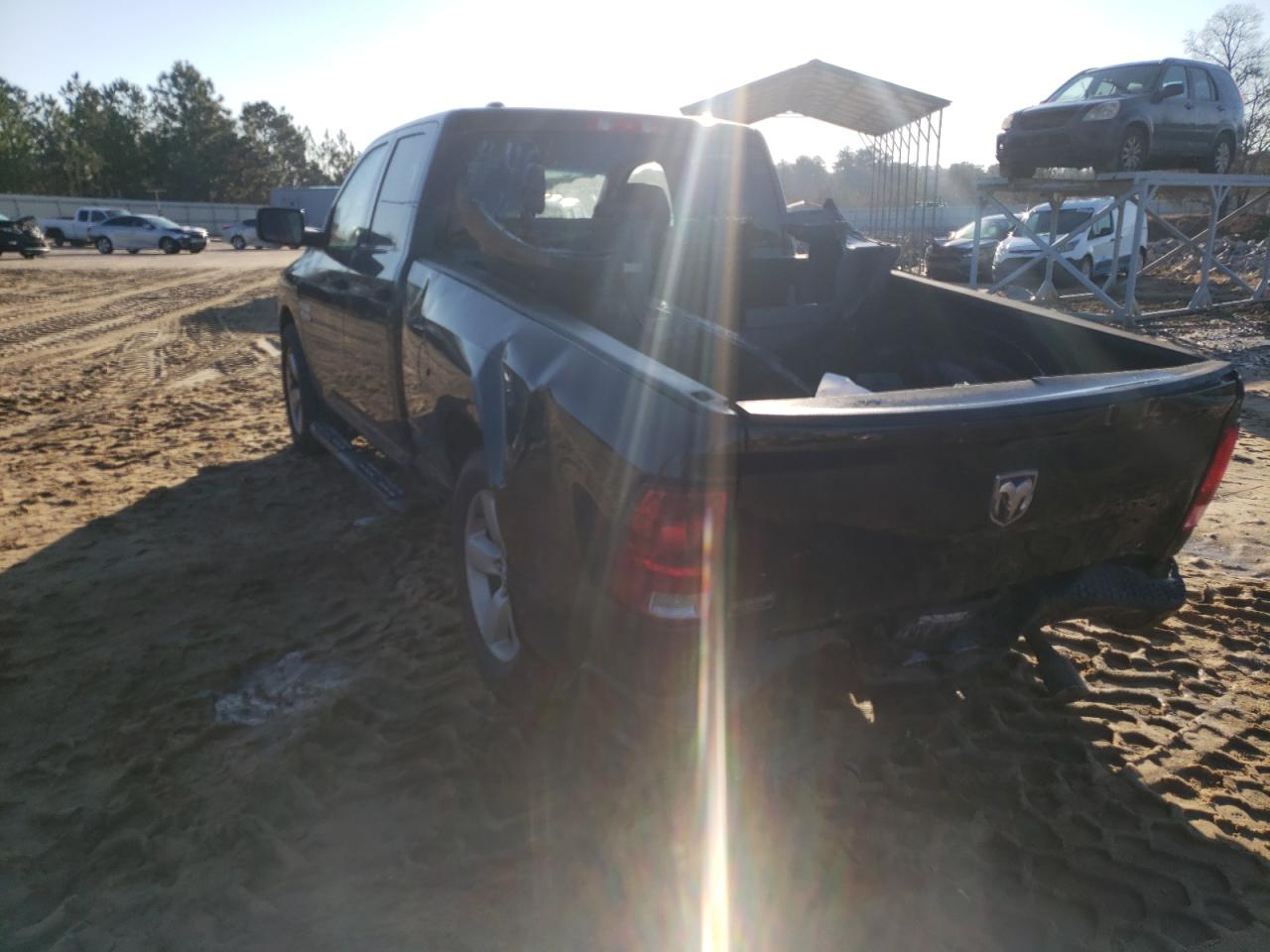 Photo 3 from auction – 2014 RAM 1500 with VIN 1C6RR6FT6ES250069