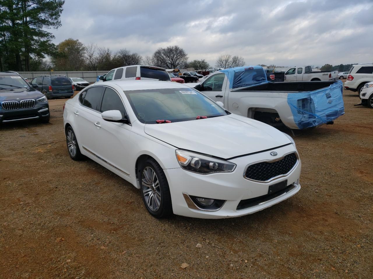KIA CADENZA LU 2016 with VIN KNALN4D79G5216503 - Photo from auction