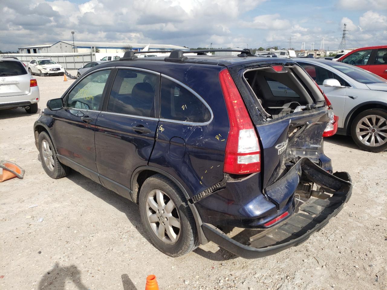 Photo 3 from auction – 2011 HONDA CR-V SE with VIN 5J6RE4H45BL109847
