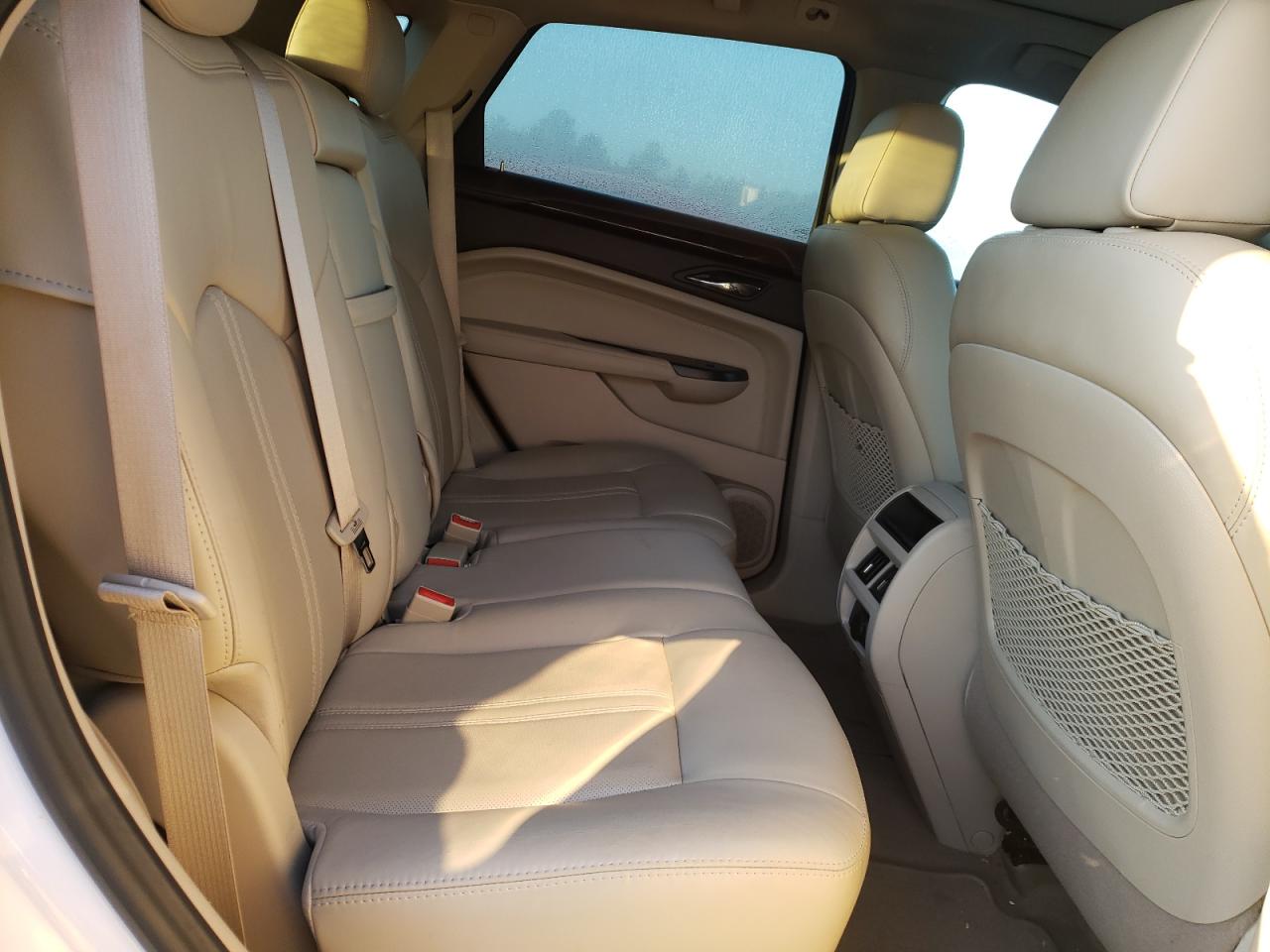Photo 6 from auction – 2014 CADILLAC SRX PERFOR with VIN 3GYFNCE39ES611610