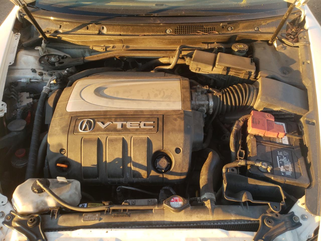 Photo 7 from auction – 2006 ACURA RL with VIN JH4KB16576C003754
