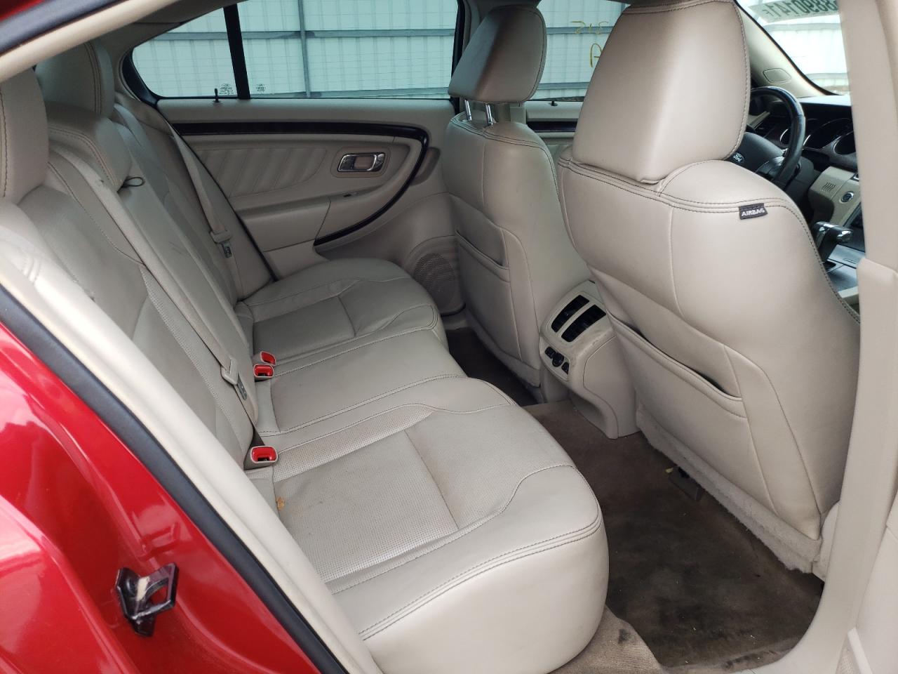Photo 6 from auction – 2011 FORD TAURUS LIM with VIN 1FAHP2FW5BG166746