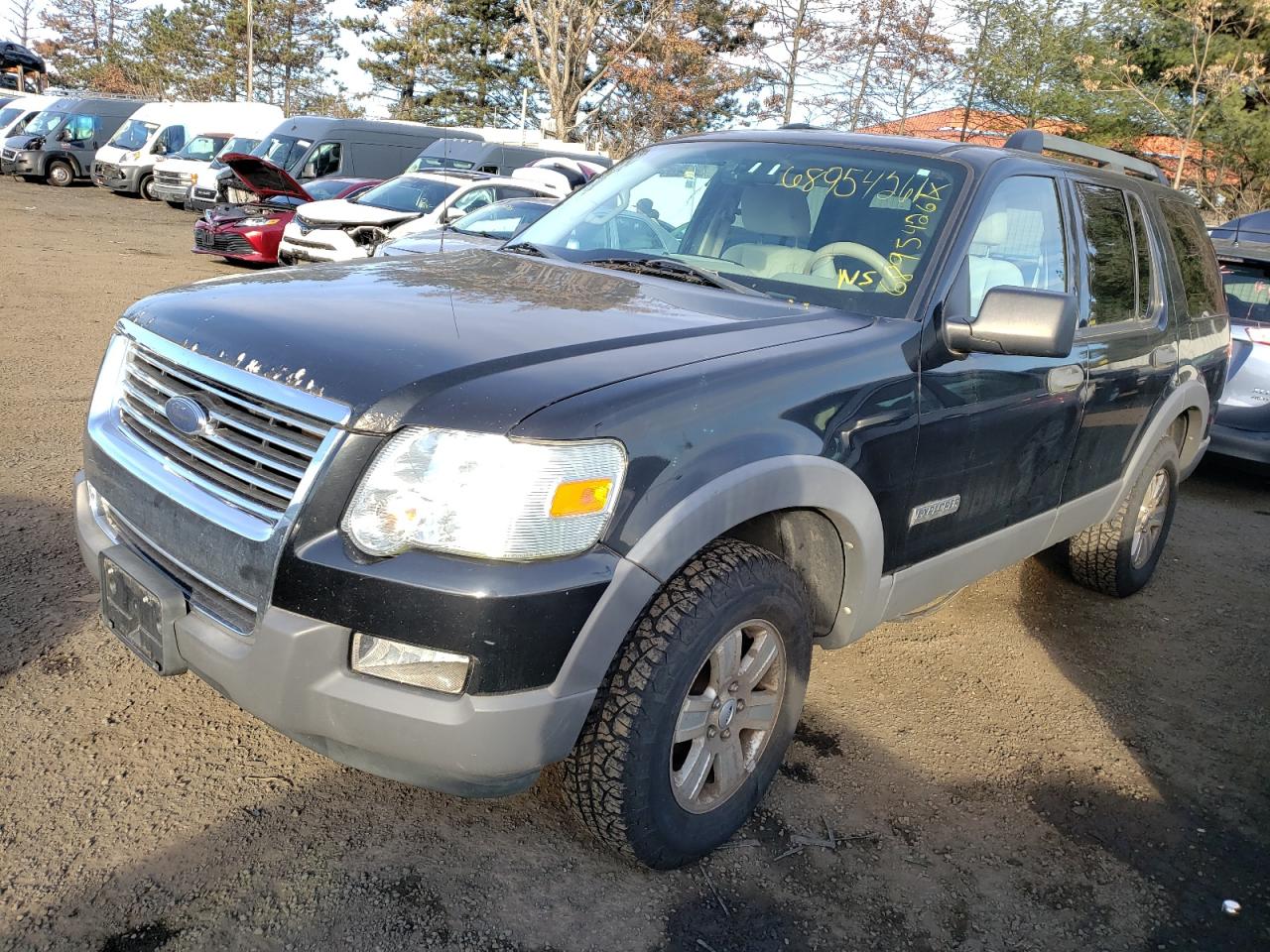 Photo 2 from auction – 2006 FORD EXPLORER with VIN 1FMEU73E36ZA20169