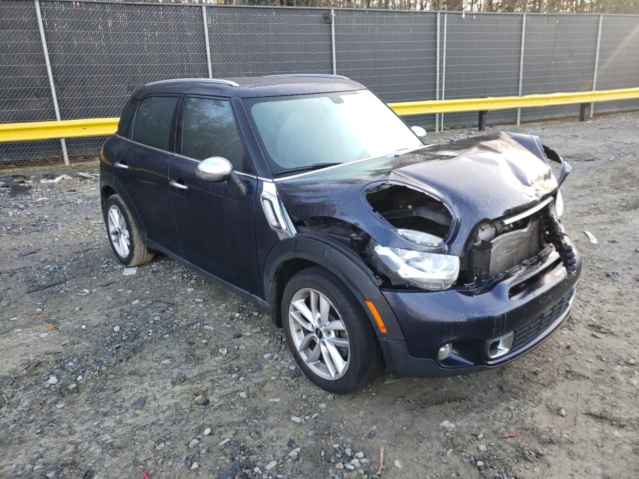 MINI COOPER S C 2014 with VIN WMWZC3C5XEWP28160 - Photo from auction