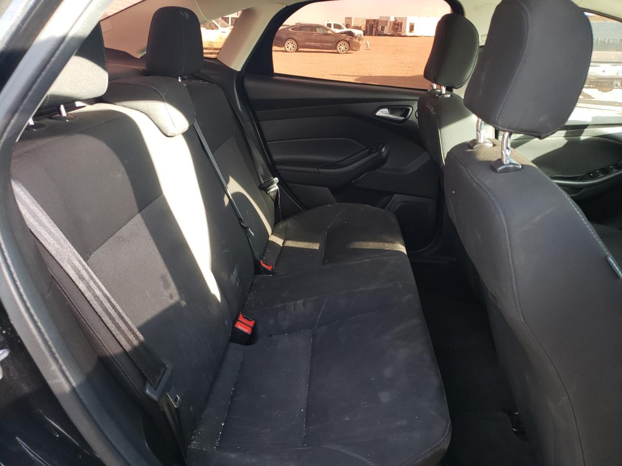 Zdjęcie 6 z aukcji – 2017 FORD FOCUS SEL z VIN 1FADP3H25HL307863