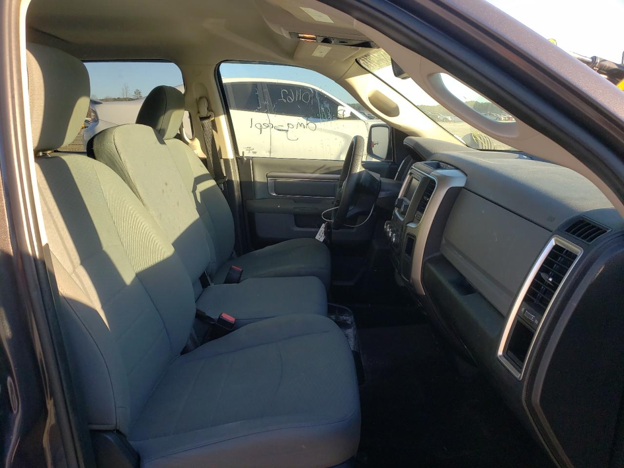 Photo 5 from auction – 2015 RAM 1500 SLT with VIN 1C6RR6LT8FS578311