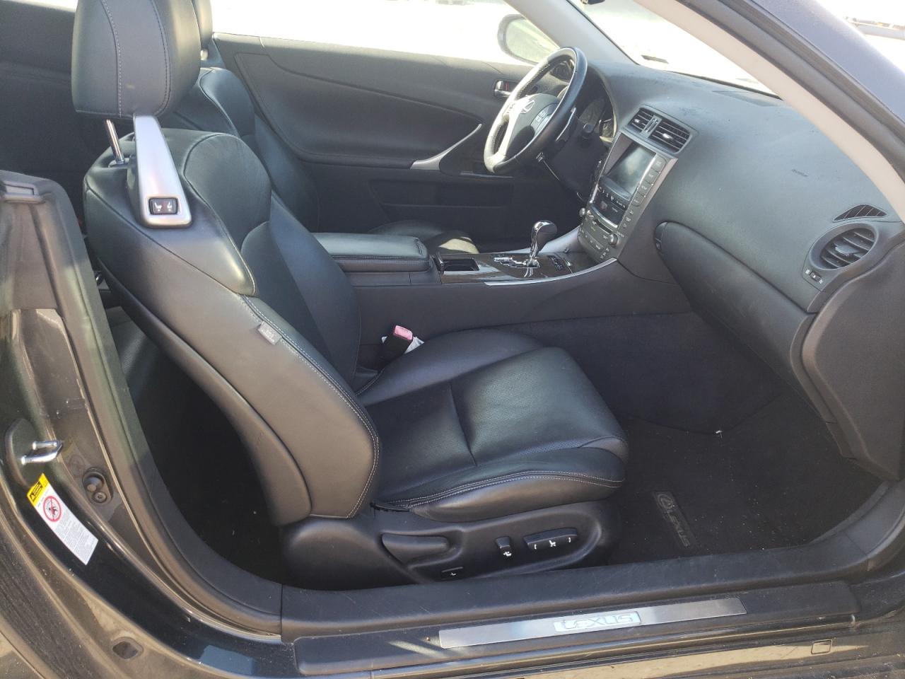 Photo 5 from auction – 2010 LEXUS IS 350 with VIN JTHFE2C25A2501023