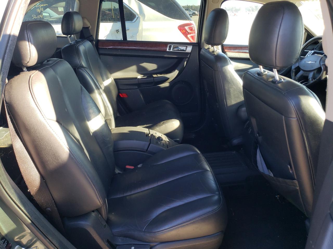 Photo 6 from auction – 2004 CHRYSLER PACIFICA with VIN 2C8GM68484R552028