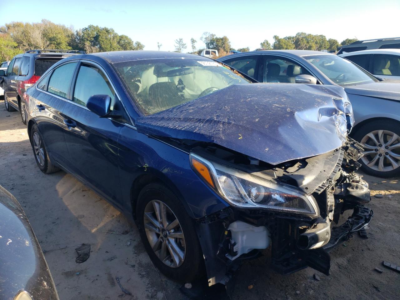 HYUNDAI SONATA SE 2017 with VIN 5NPE24AF4HH472114 - Photo from auction
