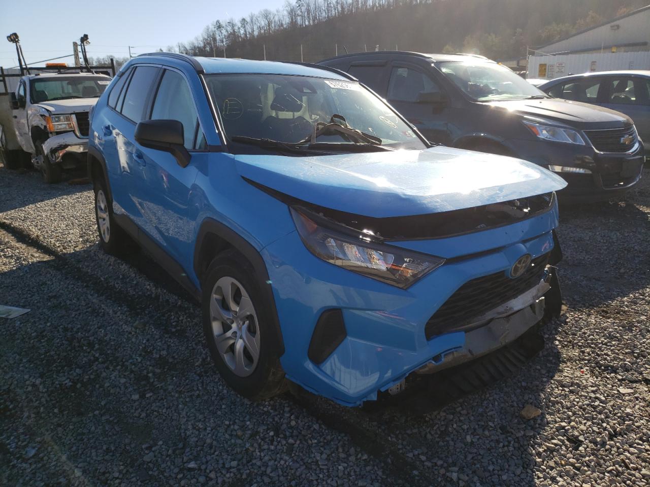 TOYOTA RAV4 LE 2019 with VIN 2T3H1RFVXKW052094 - Photo from auction